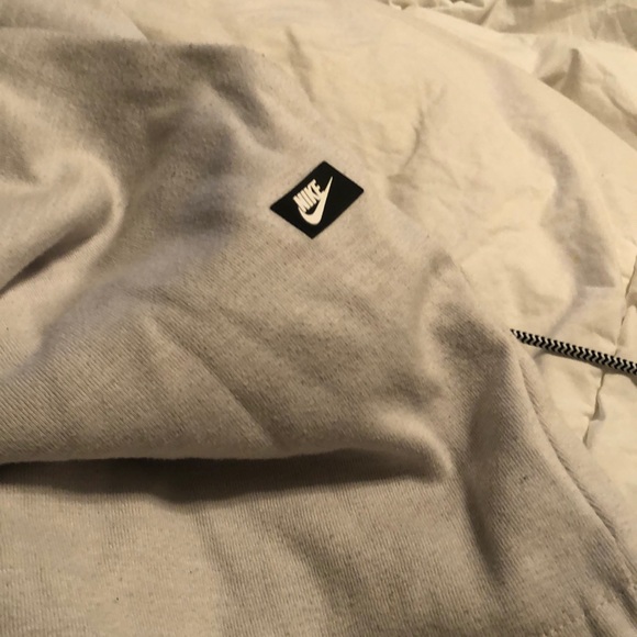 Nike shorts - Picture 2 of 2